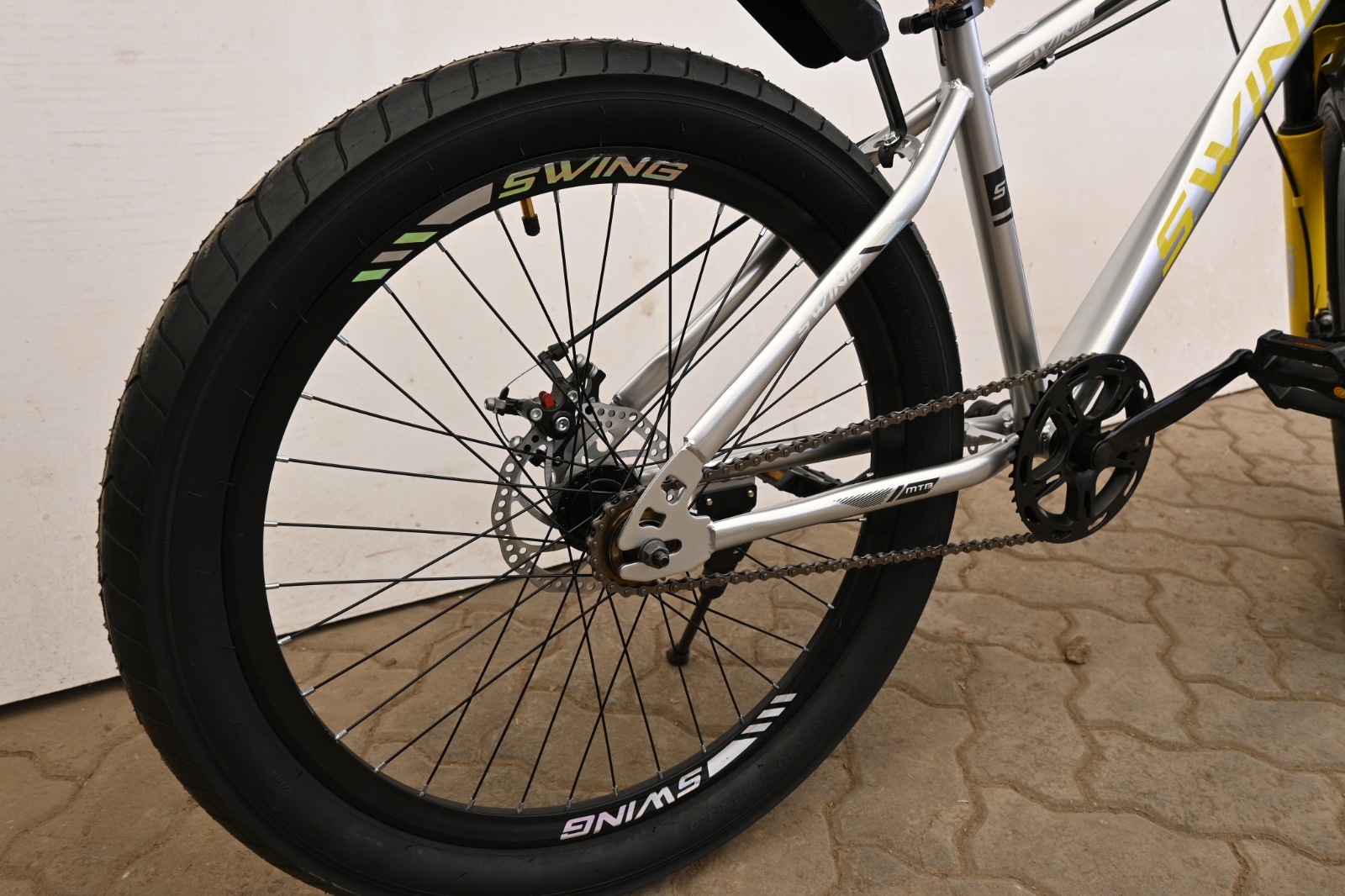 Swing Fat Tyre Size 24 (10yrs-16yrs) - Image 5
