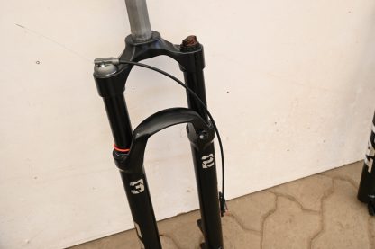 Cat Hydraulic Fork With Remote Lockout