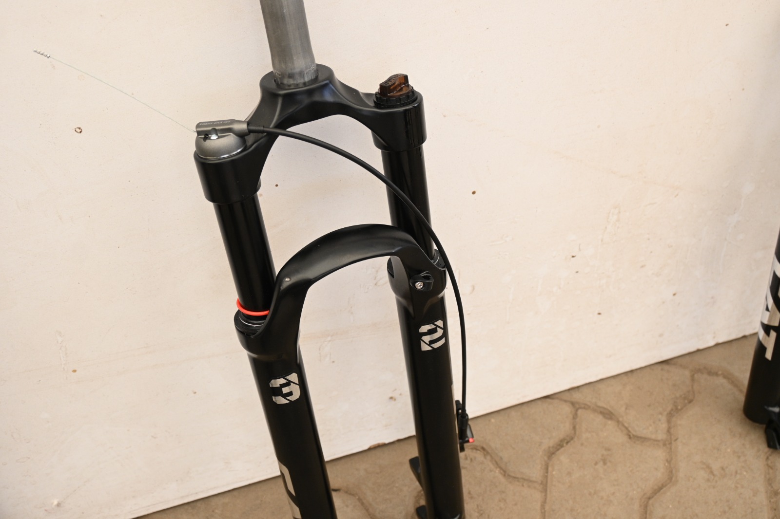 Cat Hydraulic Fork With Remote Lockout
