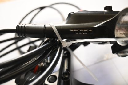 Shimano mt-200 hydraulic Brakes - Image 3